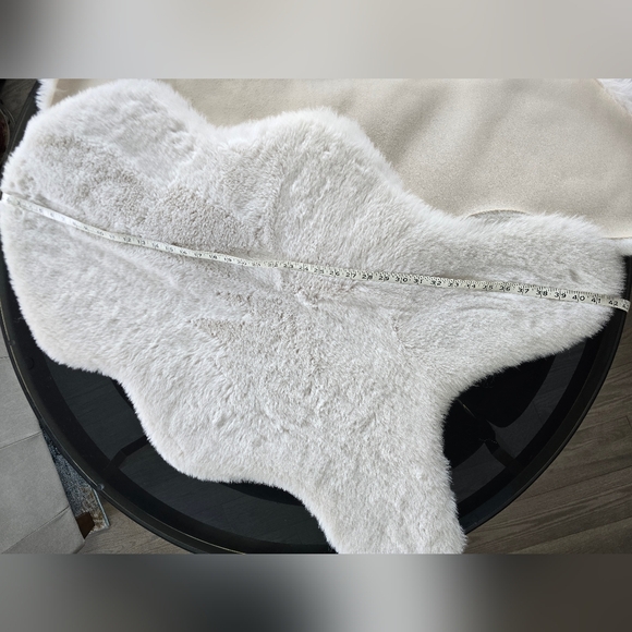 Two Faux Fur Rugs - Picture 11 of 11